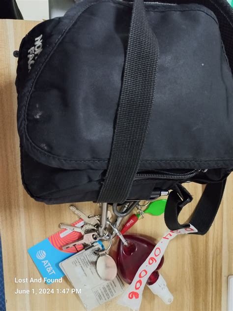 naia terminal 3 lost and found|Recovered left behind items .